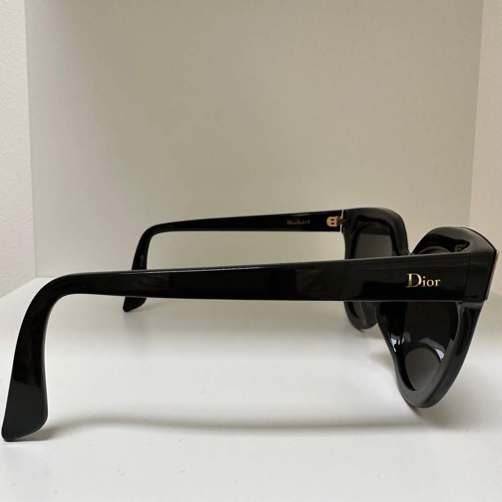 Like new Dior Sunglasses